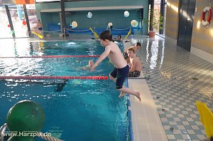 Mega-Poolparty