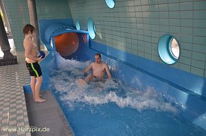 Mega-Poolparty