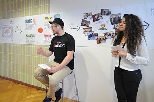 CoDeck: Student Bj&ouml;rn Krause stellt einen Konsumenten der Zukunft vor Living Brand