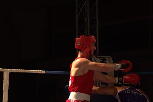 Boxnacht in der Nordh&auml;user Ballspielhalle