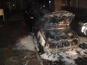Polo und Fiesta brannten