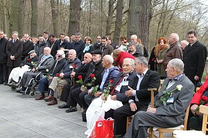 Gedenkveranstaltung zum 71. Jahrestag der Befreiung des KZ Mittelbau-Dora