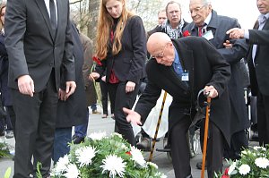 Gedenkveranstaltung zum 71. Jahrestag der Befreiung des KZ Mittelbau-Dora