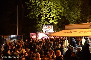 Maisprung im Gehege