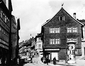 Vor dem Vogel