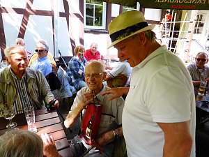Herzsportgruppe wanderte zum Braunsteinhaus