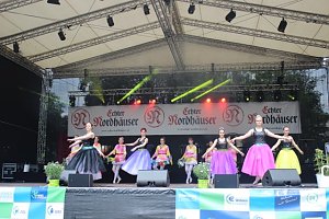Das Tanzstudio Radeva gab auf dem Rolandsfest die Highlights ihres Repertoires zum Besten