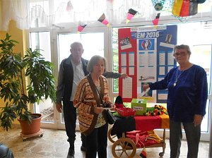 Abwechslung im DRK-Pflegeheim