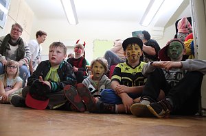 Jede Menge Aktionen und viele fr&ouml;hliche Kinder auf dem Sommerfest des Nordh&auml;user Familienzentrums