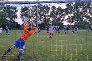 Elfmeter-Thriller zum Lokal-Derby Buchholz vs. Hermannsacker