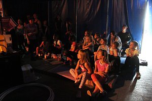 Zirkus macht stark - 55 Kinder konnten diese Woche im Zappelini Zelt ihr eigenes St&uuml;ck proben