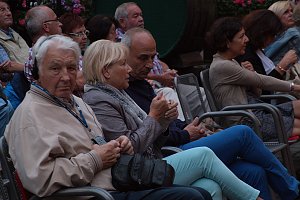 Peter Blei im "Sketch Club" - Irmgard von Topf & Klaus-Dieter Henkel pr&auml;sentierten ihr neues Programm