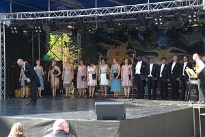 Theaterfest und Kochshow