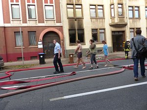 Wohnungsbrand mit vier Verletzten