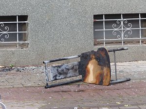 Wohnungsbrand mit vier Verletzten