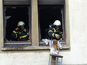 Wohnungsbrand mit vier Verletzten