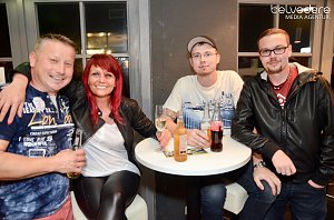 Cover-Party mit Swagger