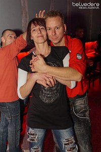 Wir bekennen Farbe! - so hie&szlig; das Motto der Nacht vom Samstag zu Sonntag im Nordh&auml;user Jugendclubhaus. Auf die G&auml;ste wartete nicht nur jede Menge Licht, sondern auch jede Menge toller Musik. Wir haben wieder die Galerie f&uuml;r Sie zusammengestellt.