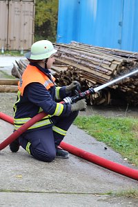Hei&szlig;e Ausbildung im Brandcontainer