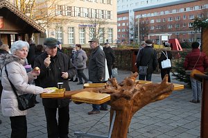 Weihnachtsmarkt am Nordh&auml;user Theater er&ouml;ffnet