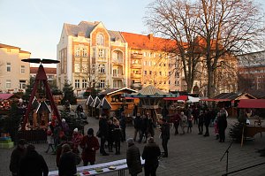 Weihnachtsmarkt am Nordh&auml;user Theater er&ouml;ffnet