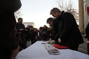 Weihnachtsmarkt am Nordh&auml;user Theater er&ouml;ffnet