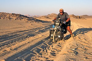 Thomas Meixner ist mit seinem Fahrrad von Deutschland bis nach S&uuml;dafrika gefahren