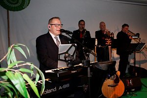Gemeinsam feiern - gemeinsam genießen
