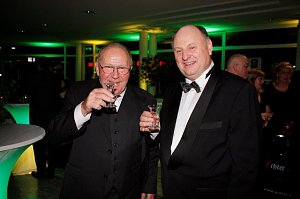 Gemeinsam feiern - gemeinsam genießen