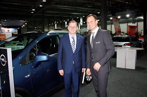 10. Erfurter Automobilmesse er&ouml;ffnet