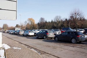 Staudenmayers Schulranzentag im Autohaus Peter