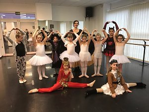 Fasching im Tanzstudio Radeva