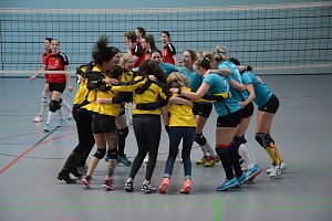 Pflicht erf&uuml;llt: SVC-Damen feiern Meisterschaft