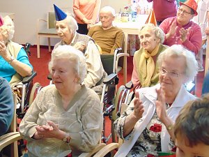 N&auml;rrisches Treiben im Sonnenhof