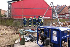 Gemeinsame &Uuml;bung von THW und Feuerwehr Gro&szlig;wechsungen