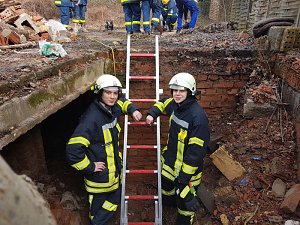 Gemeinsame &Uuml;bung von THW und Feuerwehr Gro&szlig;wechsungen