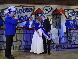 52 Jahre Karneval in Gro&szlig;lohra � viel Schunkeln, viel Lachen, viel Applaus