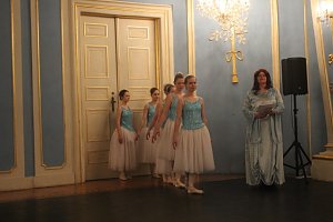 Das Tanzstudio Radeva verzauberte das Publikum im Blauen Saal