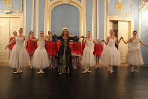 Das Tanzstudio Radeva verzauberte das Publikum im Blauen Saal