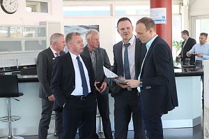 Elektrische Zukunft ist kein Hexenwerk - Besuch bei "mobeee" in Nordhausen
