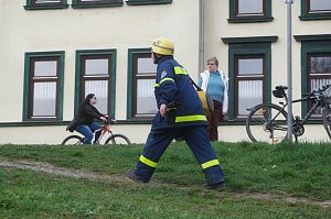 THW und Feuerwehren &uuml;bten an der Zorge