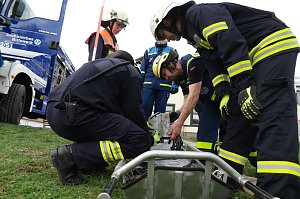 THW und Feuerwehren &uuml;bten an der Zorge