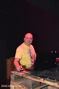 M.D.M.A Mach die Musik an