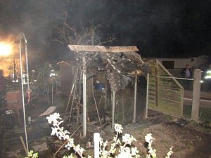 Gartenlaube abgebrannt