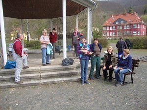 Aufr&auml;umen im Ilfelder Kurpark