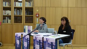 Viel los in der Bibliothek