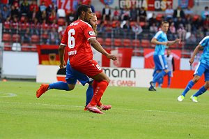 Pokalfinale zwischen RWE und Wacker in Erfurt