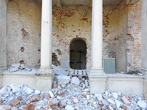 Ein Märchenschloss erwacht - ein Lost Place verschwindet