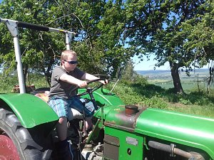 Aulebener wanderten in die Natur