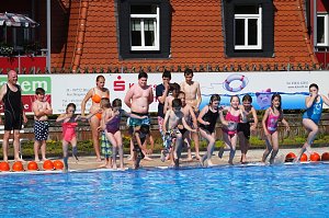 Jugendfeuerwehr ging baden